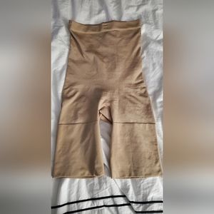 SPANX Higher Power Shorts High-Rise Waist with Double Gusset Design Functional L